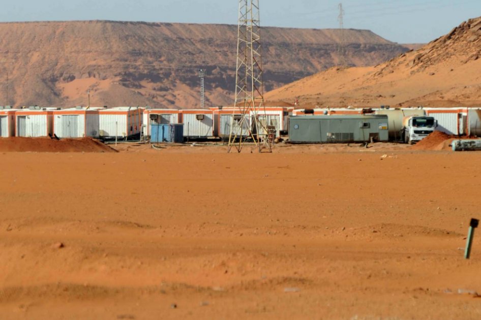 Hallan 25 nuevos cadáveres en la planta de gas, según canal argelino
