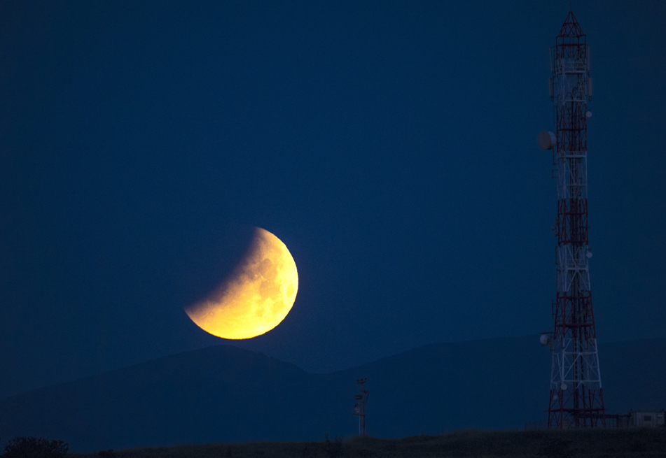 En este eclipse lunar de mayo aprende estos trucos para cuidar tu energía