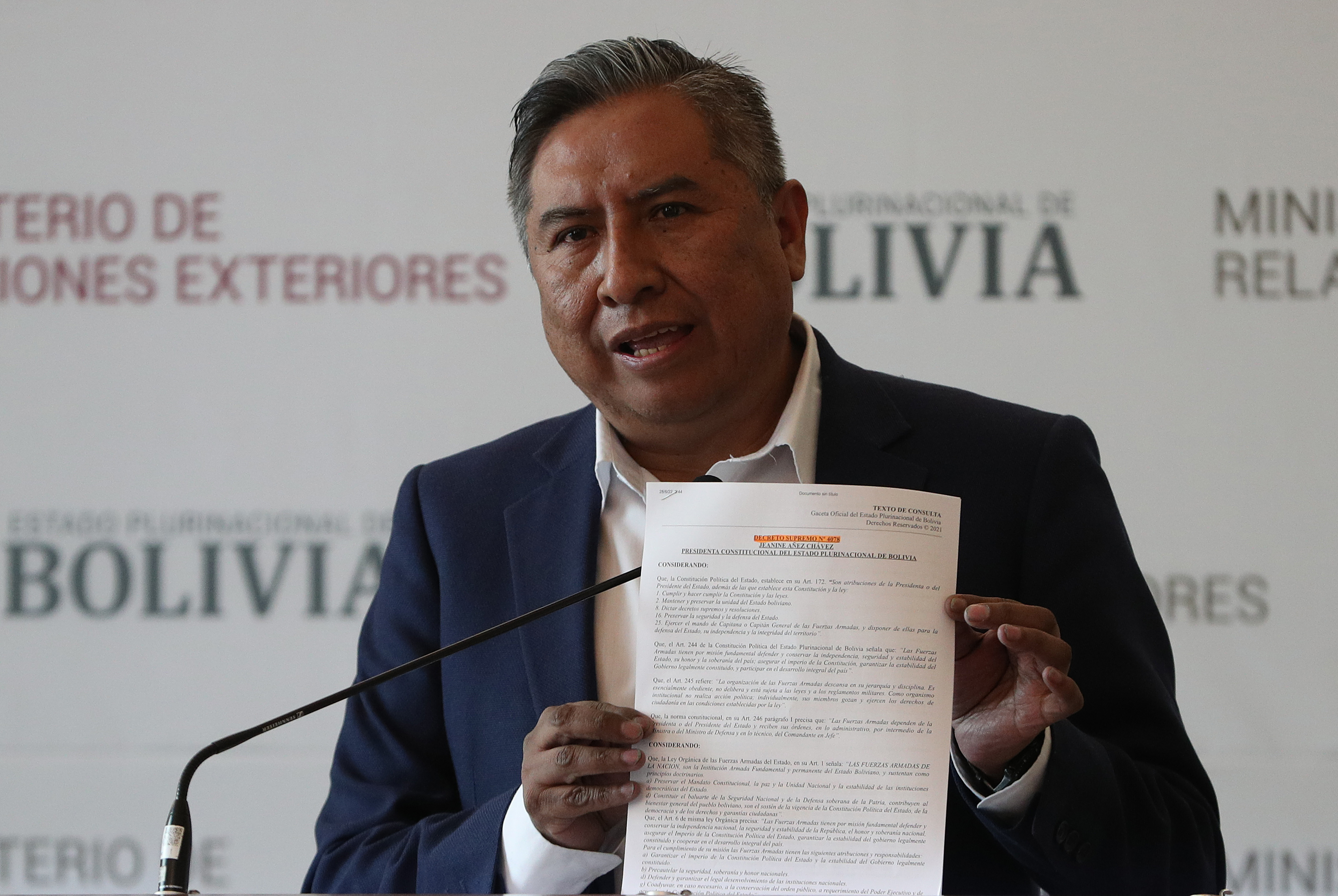 Bolivia fustiga a Bolsonaro por ofrecer asilo a expresidenta Áñez en Brasil