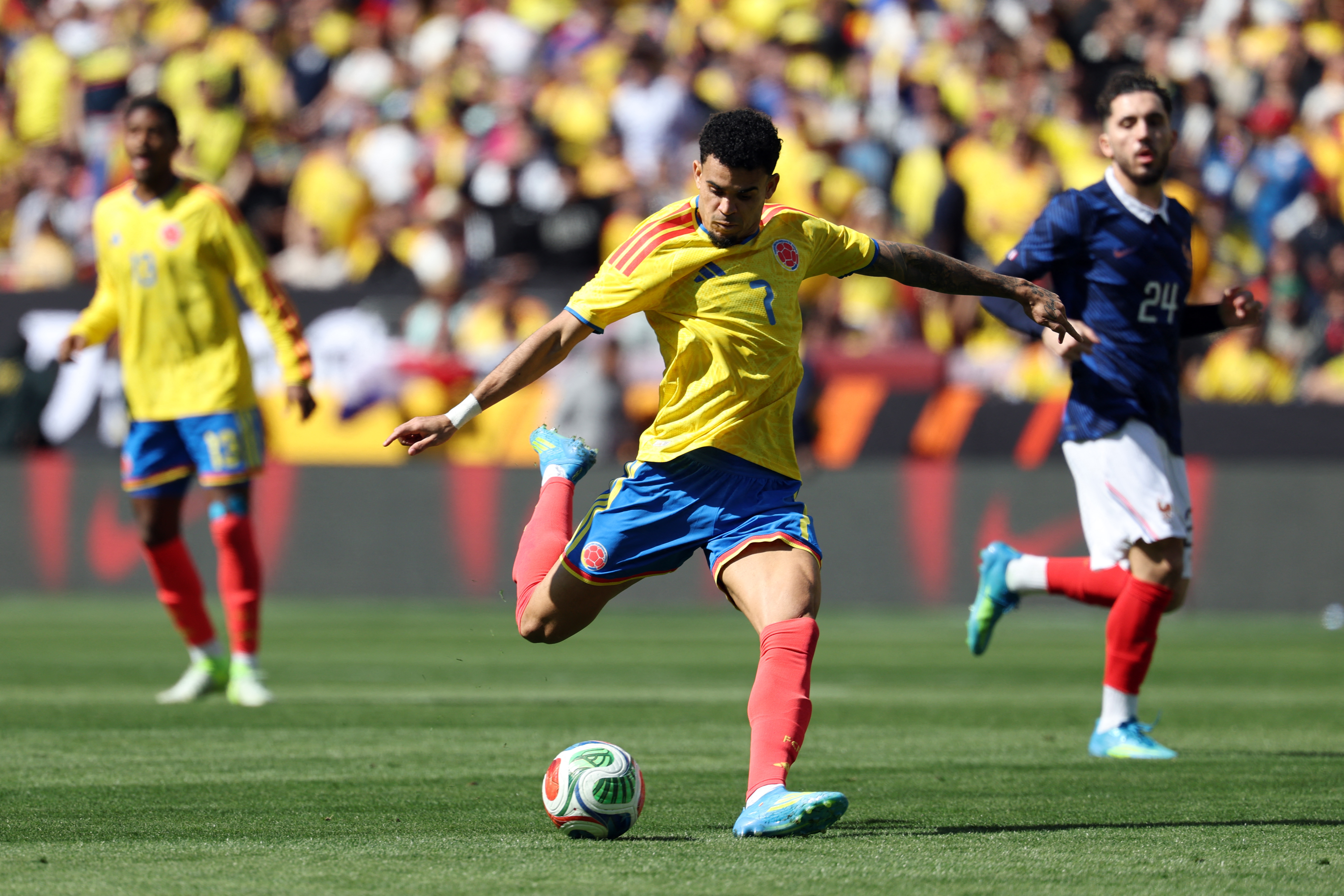 “Sé que no lo hicimos bien”: Luis Díaz, tras los amistosos de la selección de Colombia