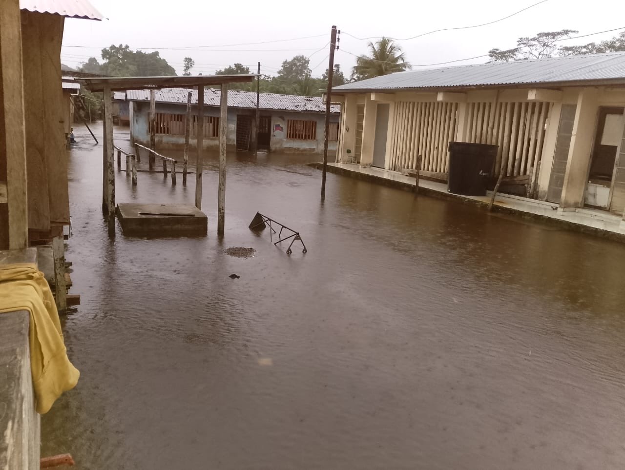 Lluvias provocan nuevas emergencias en zonas afectadas por el terremoto