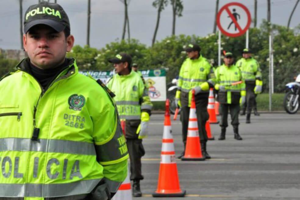 Polémica por empanadas callejeras y Código de Policía, a debate en el Congreso