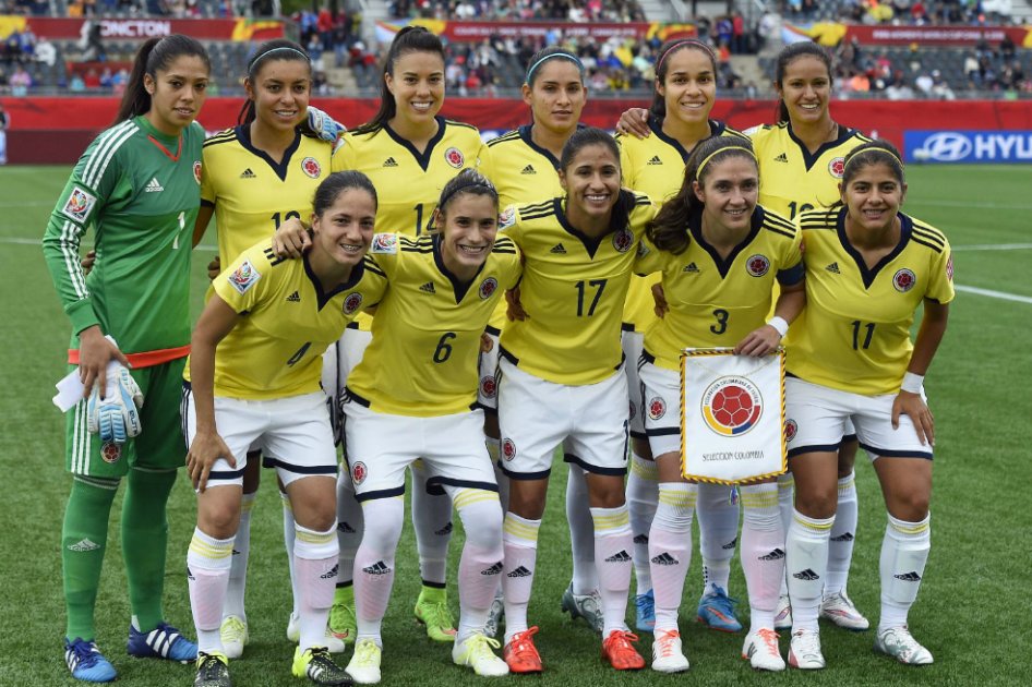 Las ‘Superpoderosas’ debutan con triunfo sobre México en los Panamericanos