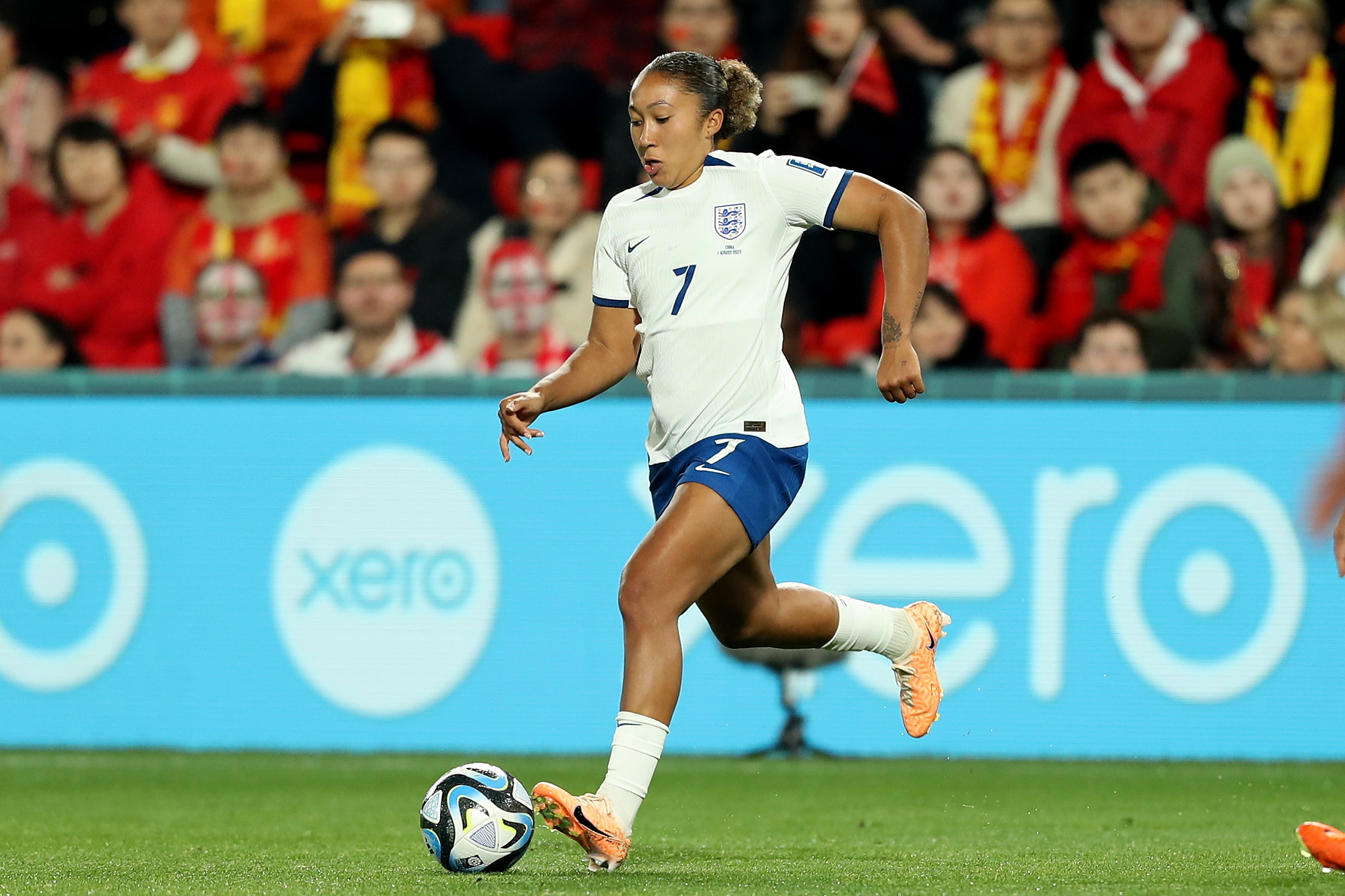 Adelaide (Australia), 01/08/2023.- Lauren James of England in action during the FIFA Women's World Cup 2023 group D soccer match between China and England in Adelaide, Australia, 01 August 2023. (Mundial de Fútbol, Adelaida) EFE/EPA/MATT TURNER AUSTRALIA AND NEW ZEALAND OUT EDITORIAL USE ONLY