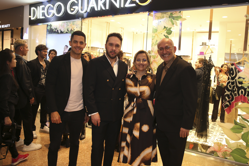 Sebastián Díez, Alejandro Pérez, Patricia Velásquez y Diego Guarnizo