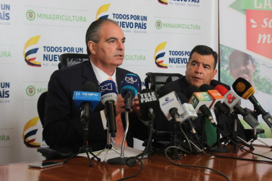 Acuerdo entre Minagricultura y cinco centrales de abastos permite congelar precios de 130 productos