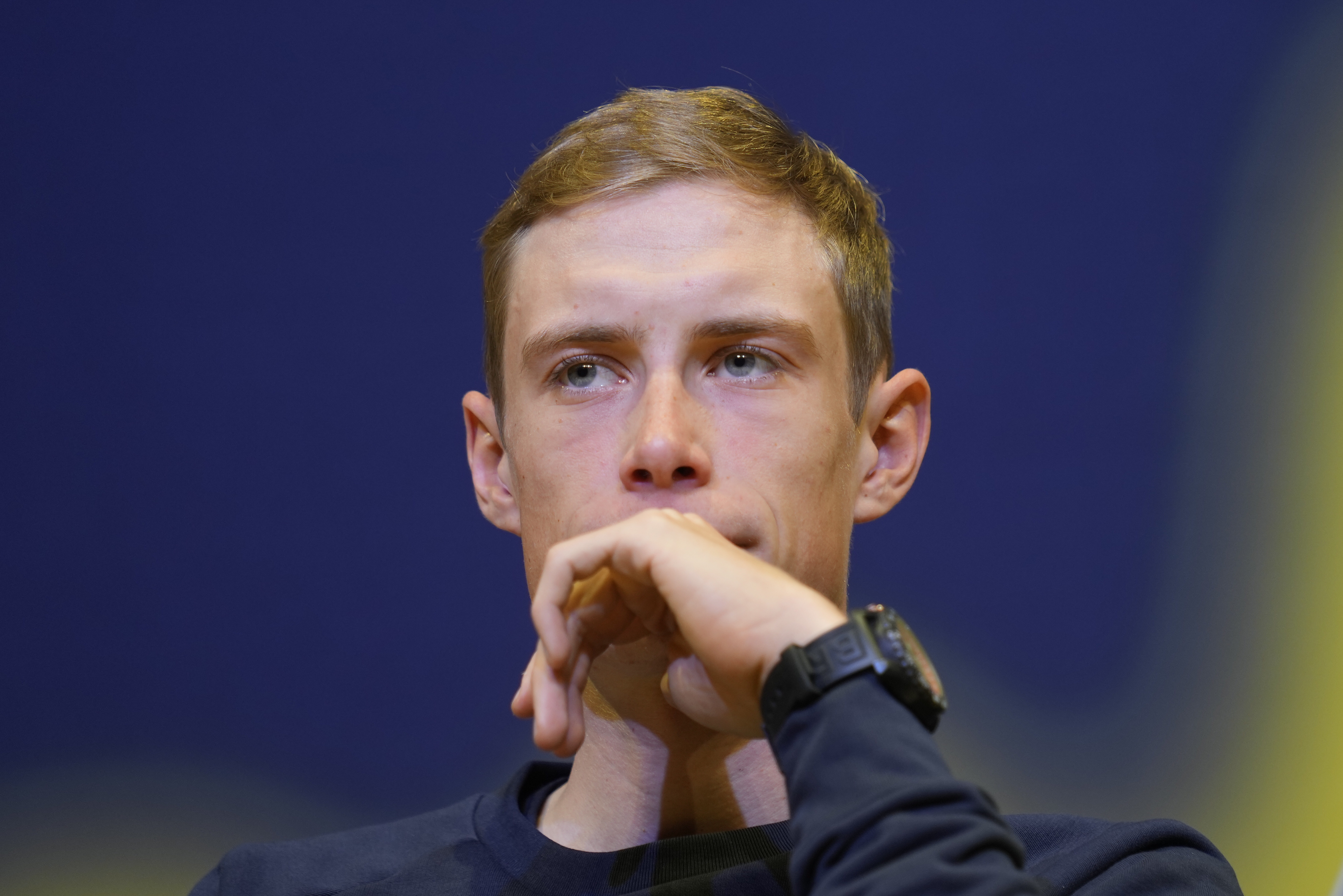 Bilbao (Spain), 29/06/2023.- Jonas Vingegaard of Denmark reacts during a press conference prior to the Tour de France 2023, in Bilbao, Spain, 29 June 2023. The Tour de France 2023 will start in Bilbao on 01 July. (Ciclismo, Dinamarca, Francia, España) EFE/EPA/Bo Amstrup DENMARK OUT
