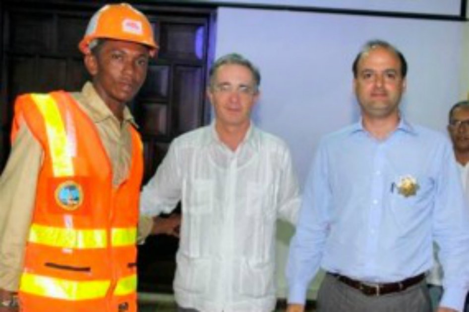 El padre de Gabriel García Morales, Alfredo García de Zubiría, durante varios años fue columnista en el periódico El Universal de Cartagena. Foto: MinTransporte.