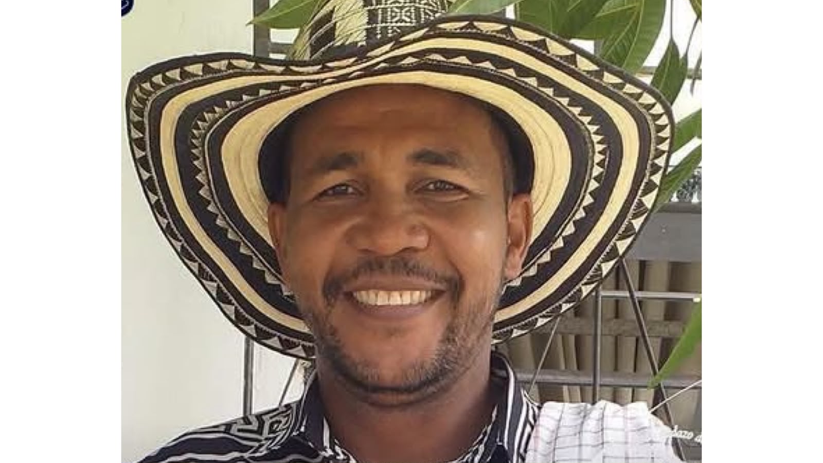 ¿Quién era El Óscar del vallenato, el cantautor que murió tras riña? “Era feliz cantando”