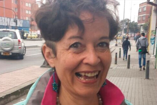 Pastora dice que Petro es alcalde gracias a sus oraciones y le está cobrando $14 millones