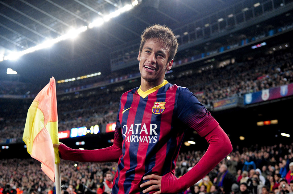 Neymar se va de vacaciones y Alves regresa al trabajo de grupo