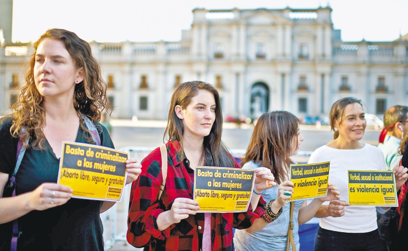 La lucha de Bachelet por el aborto en Chile