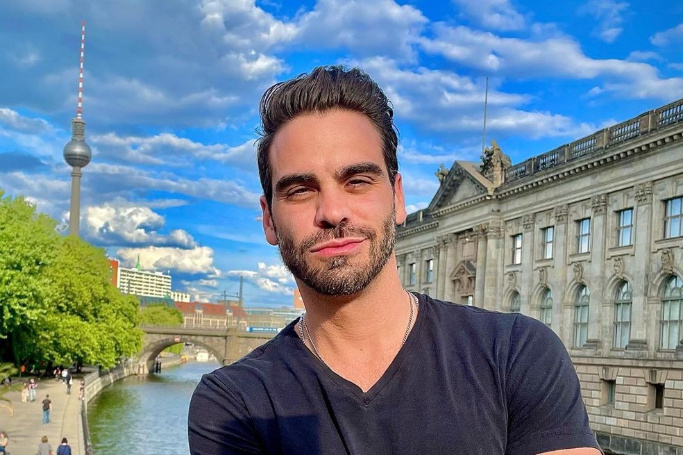 Frederik Oldenburg, presentador venezolano y nuevo novio de Carmen Villalobos.