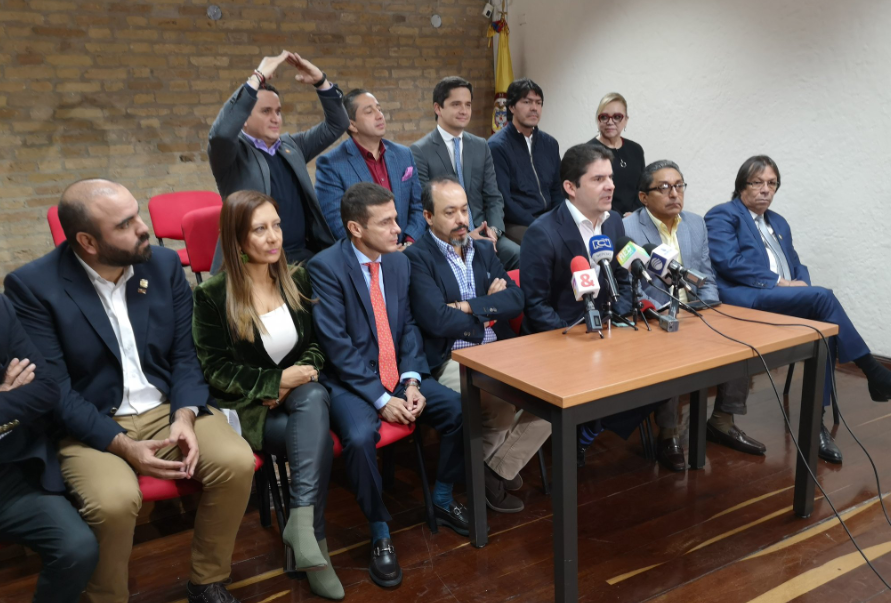 Cambio Radical pide a Minvivienda respetar Programa de Vivienda Gratuita