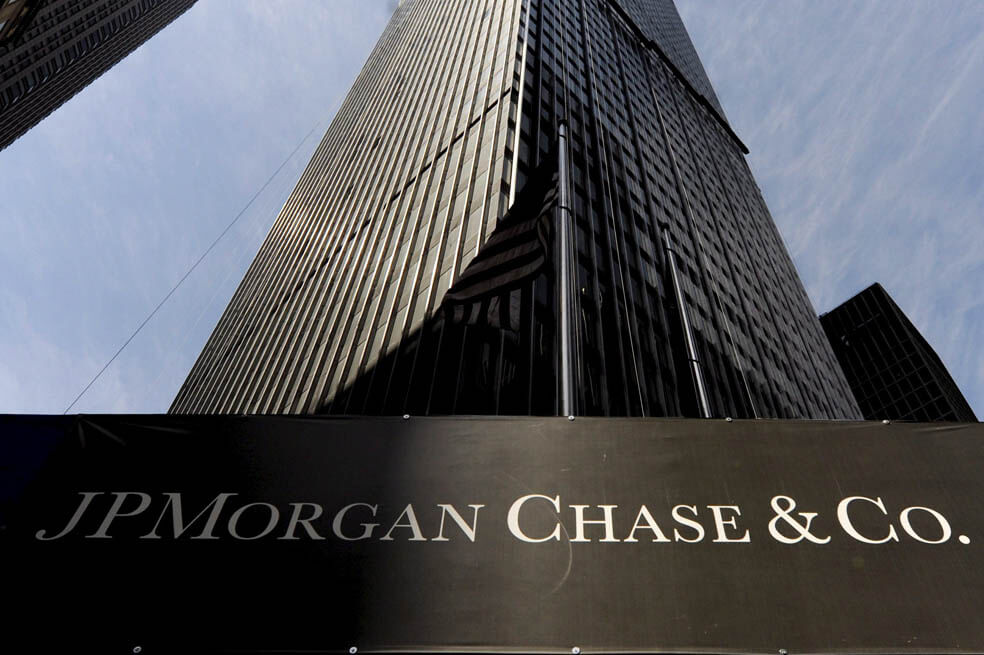 JPMorgan, acusado de llevar al suicidio a corredor con depresión