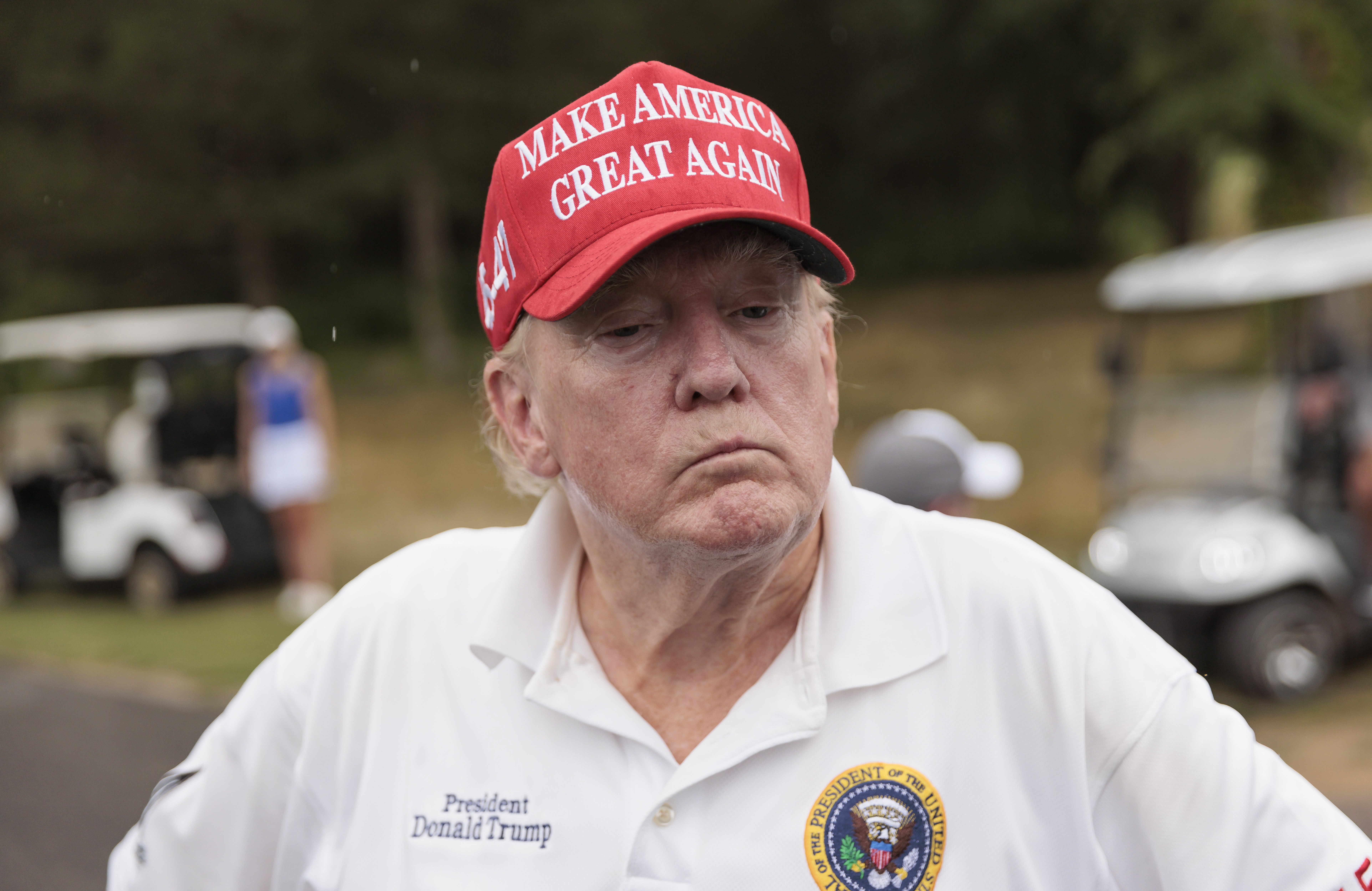 Trump se aferra al discurso de víctima, mientras avanza el calendario electoral