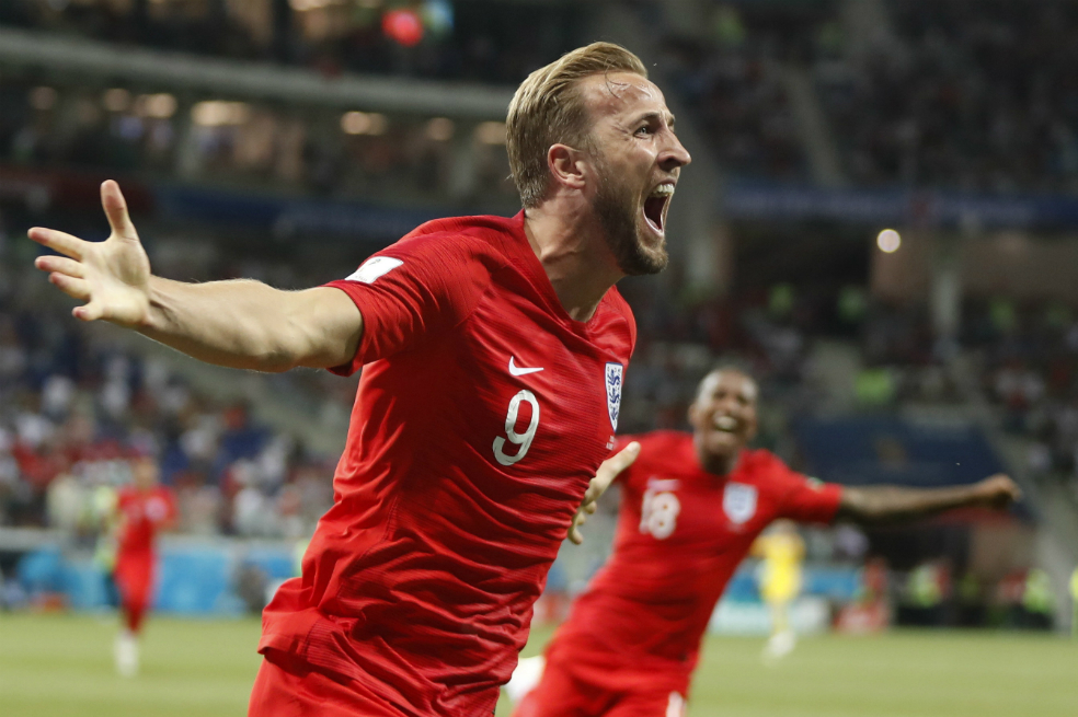 Con doblete de Kane, Inglaterra venció a Túnez al último suspiro