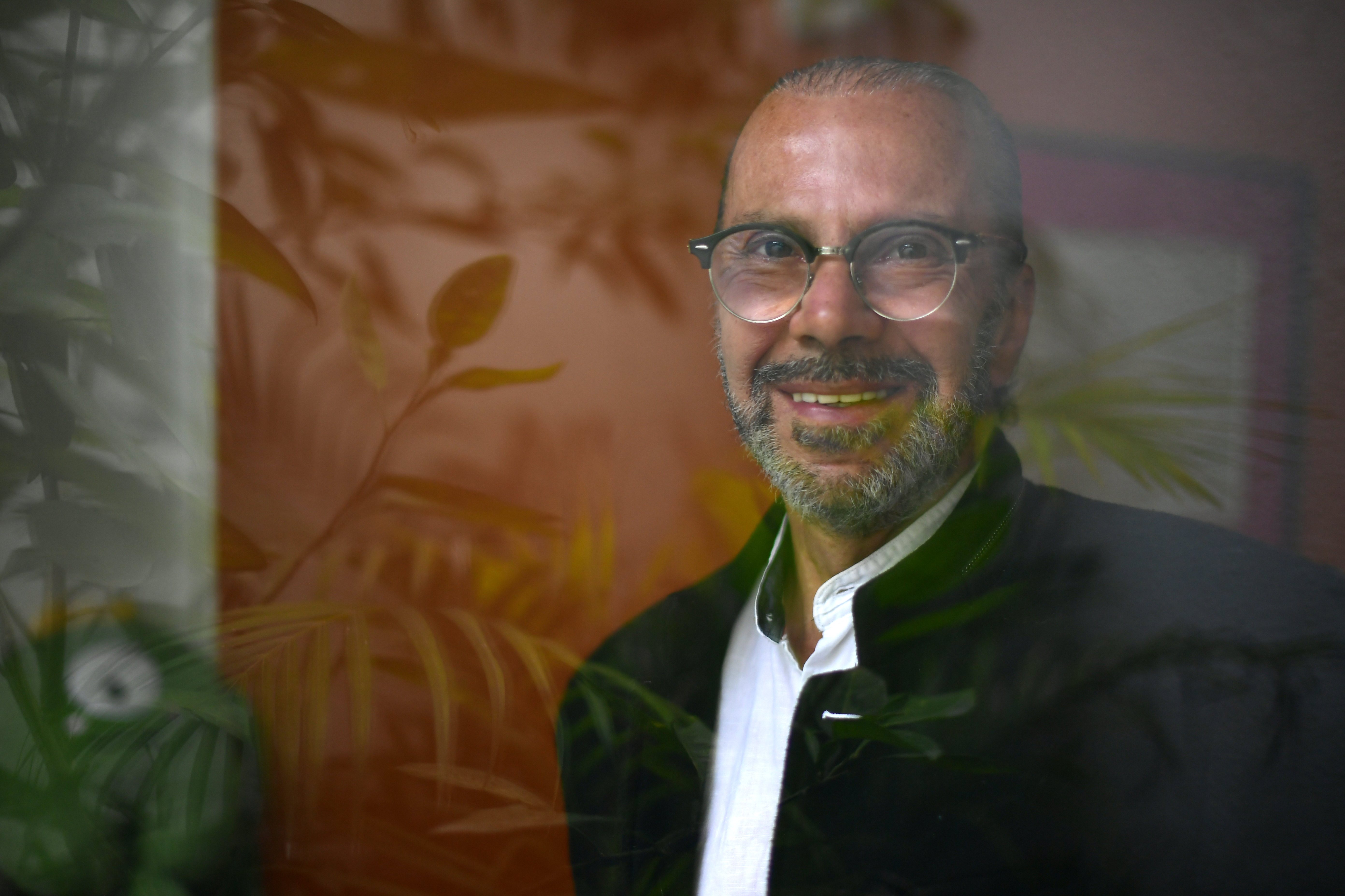 Escritor y periodista, fue el editor de El Magazín Cultural de El Espectador.