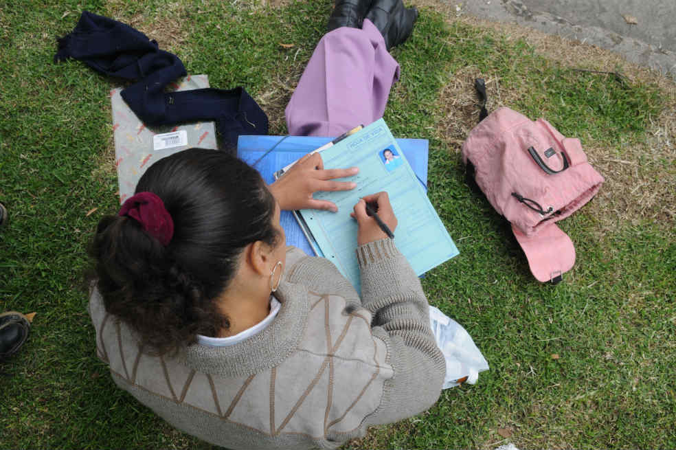 Y el desempleo no bajó a un dígito