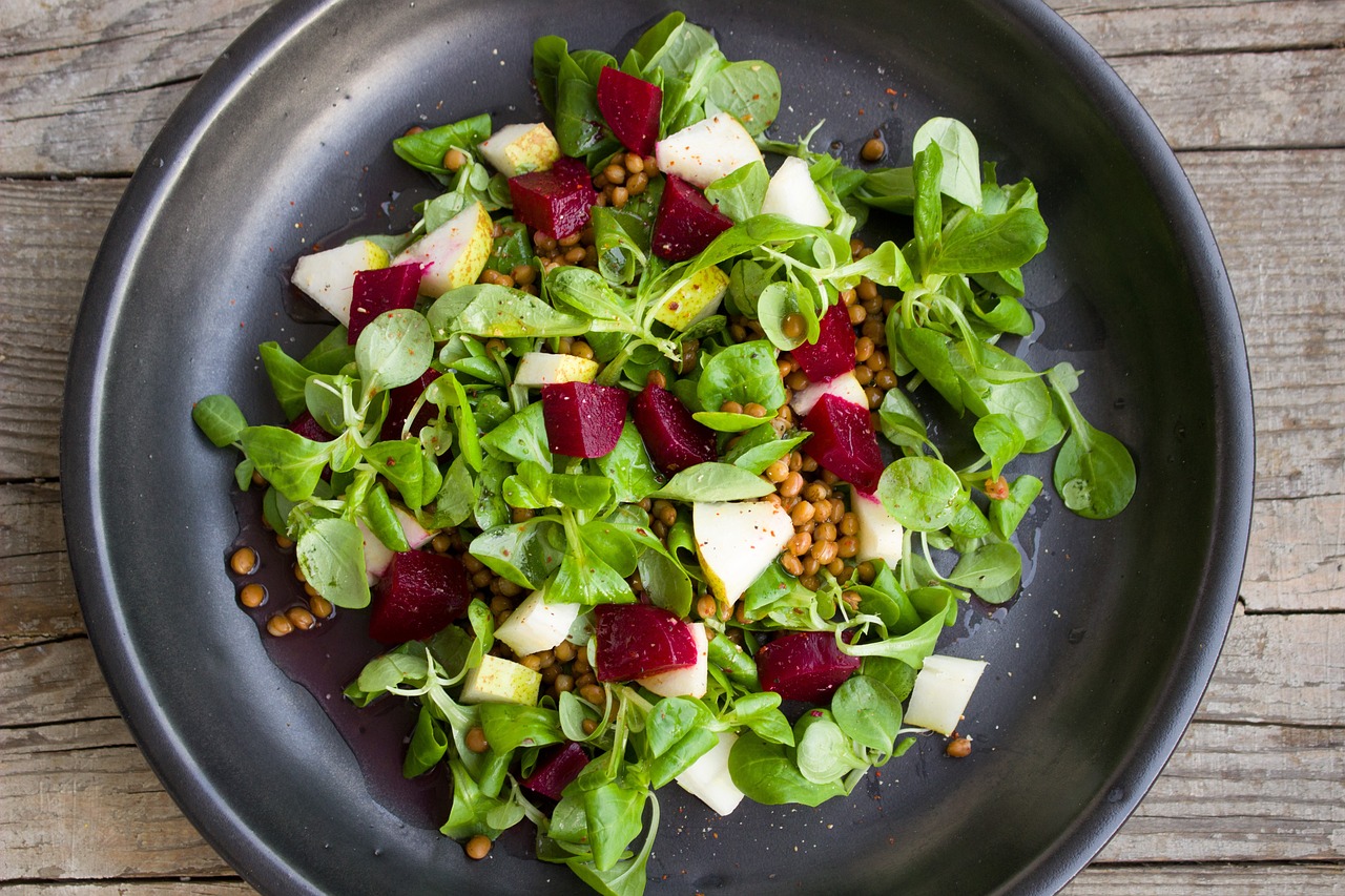 Tres recetas para preparar vinagretas caseras para tus ensaladas