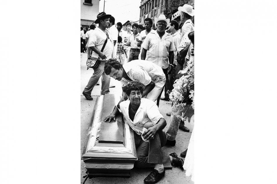 magen de la masacre de Segovia, Antioquia, perpetrada por paramilitares  en 1988.  / Archivo -  El Espectador