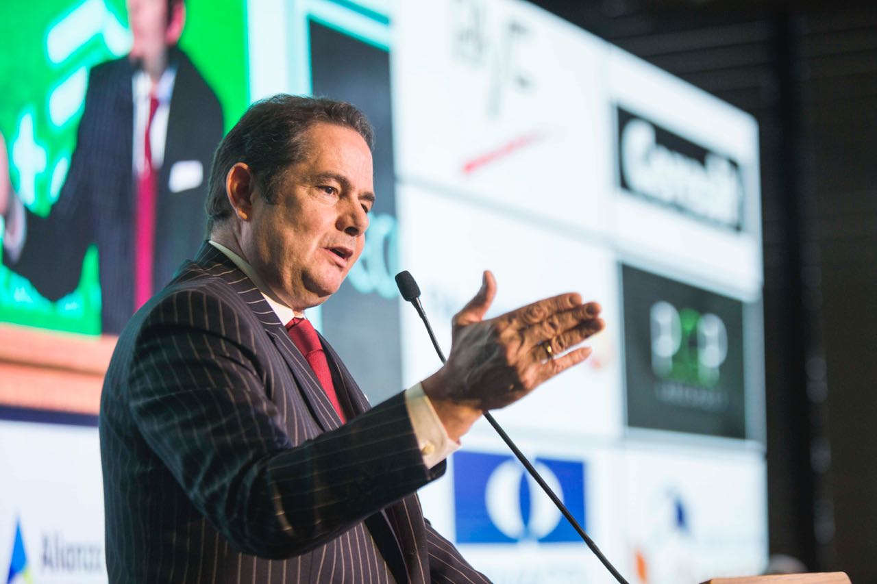 La U se decidió por apoyar a Germán Vargas Lleras en la primera vuelta presidencial