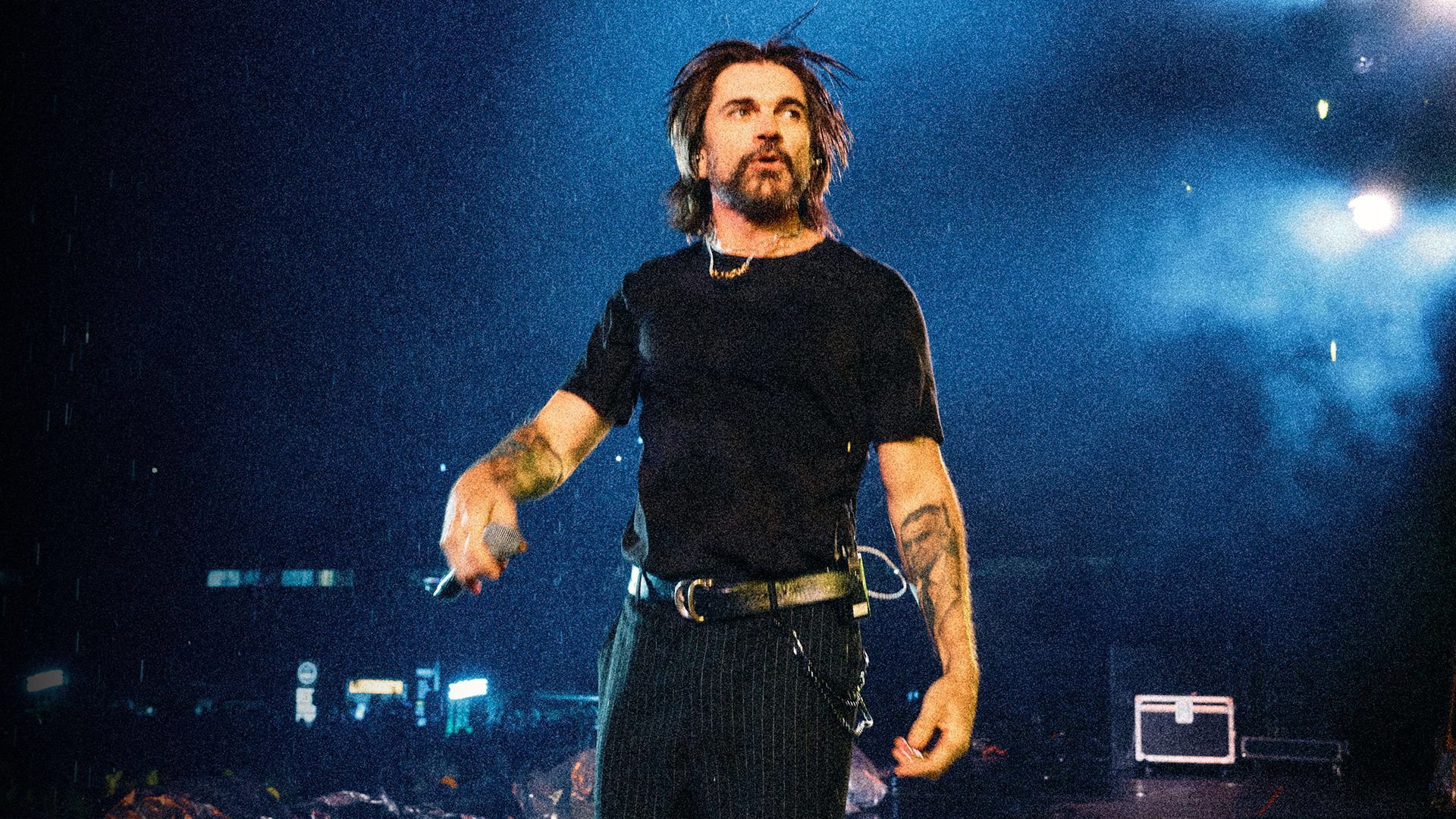 Juanes celebró su cumpleaños 53 en el concierto de la Feria de las Flores