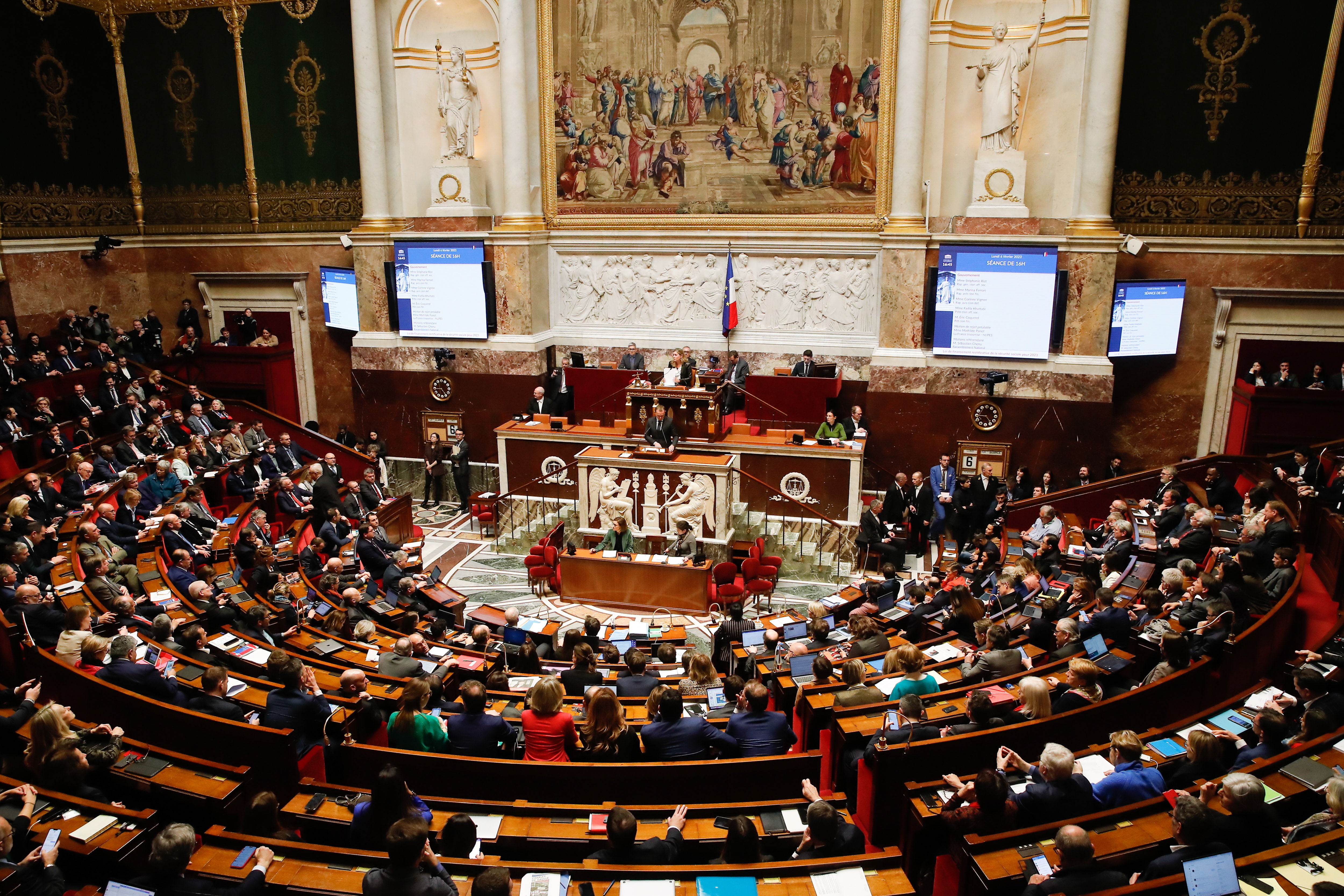 Arrancan los debates en el Parlamento de Francia sobre la reforma pensional