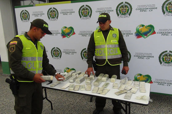 Confiscan 700 mil dólares falsos a las Farc