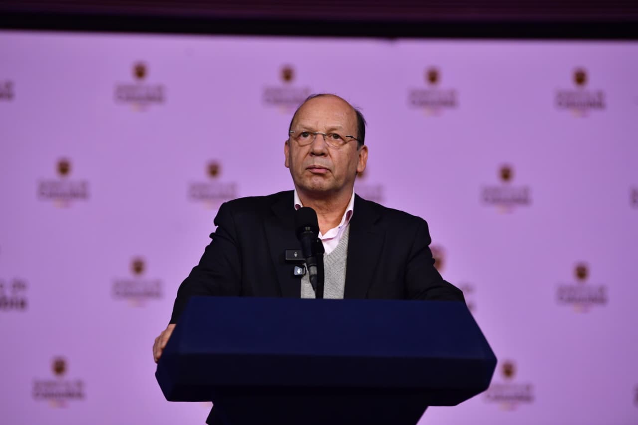 Ministro de Hacienda, Germán Ávila.