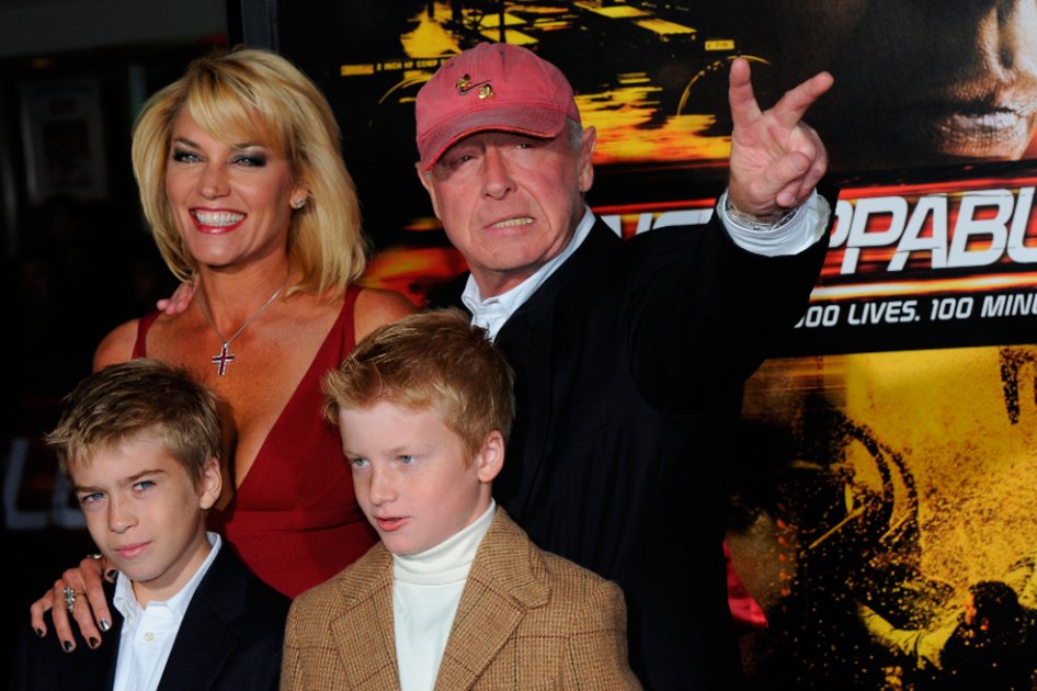 Autopsia confirma que Tony Scott se suicidó