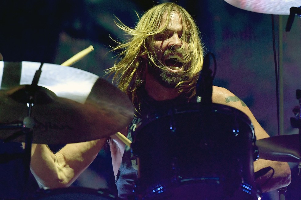 Grammy 2022: Así fue el homenaje al baterista de Foo Fighters, Taylor Hawkins