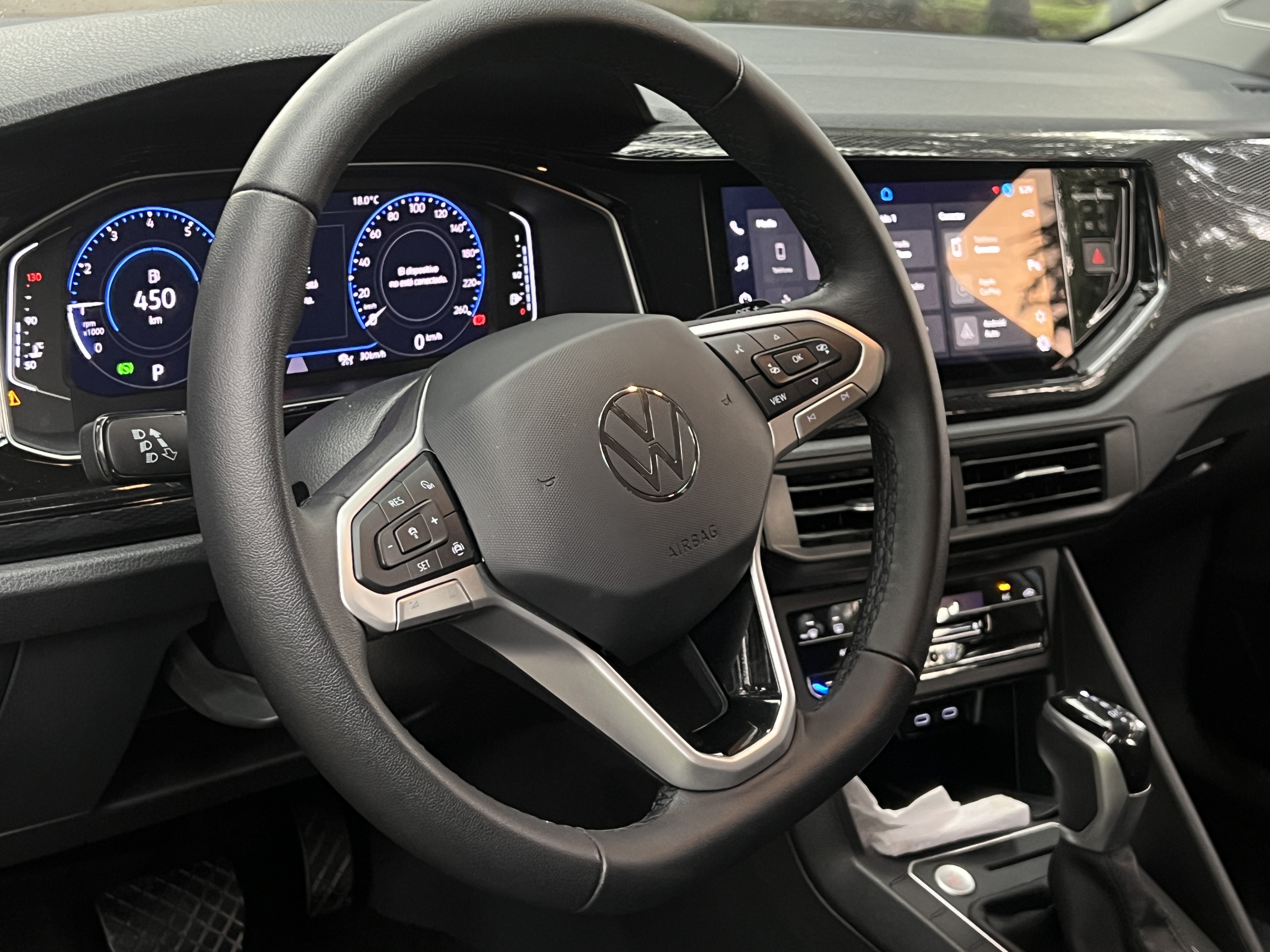 Panel de instrumentos Rines Volkswagen Virtus 2025 en Colombia.