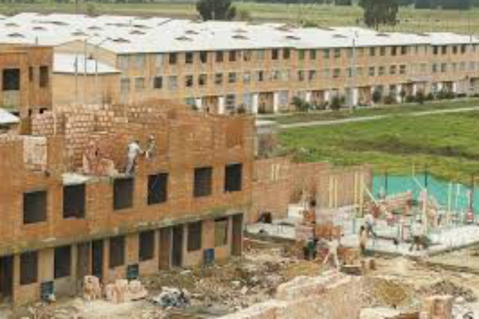 Constructoras destacan nuevos planes de vivienda del Gobierno
