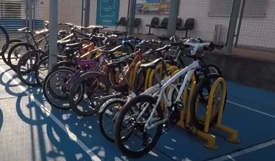 Bogotá cierra 2022 con más de 56.000 cupos para parqueo de bicicletas