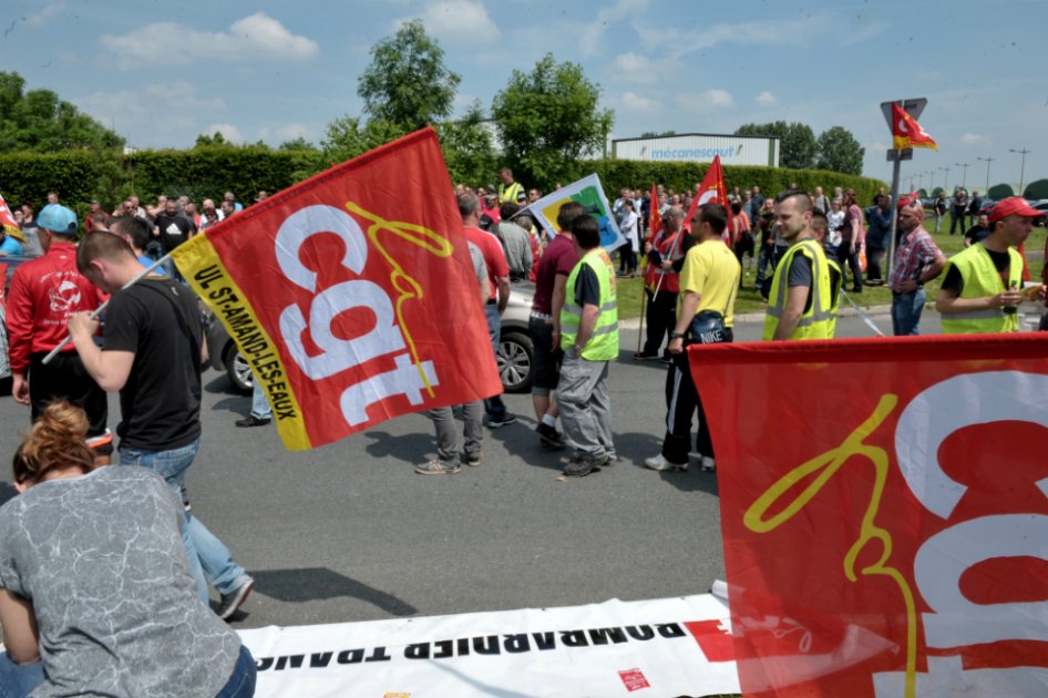 Francia, semiparalizada por protestas contra reforma laboral