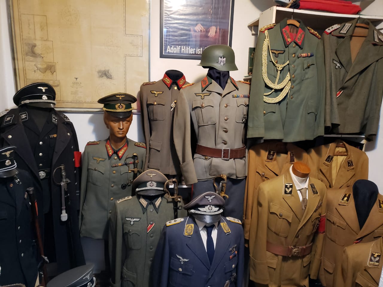 Encuentran material Nazi en casa de abusador de niños en Brasil