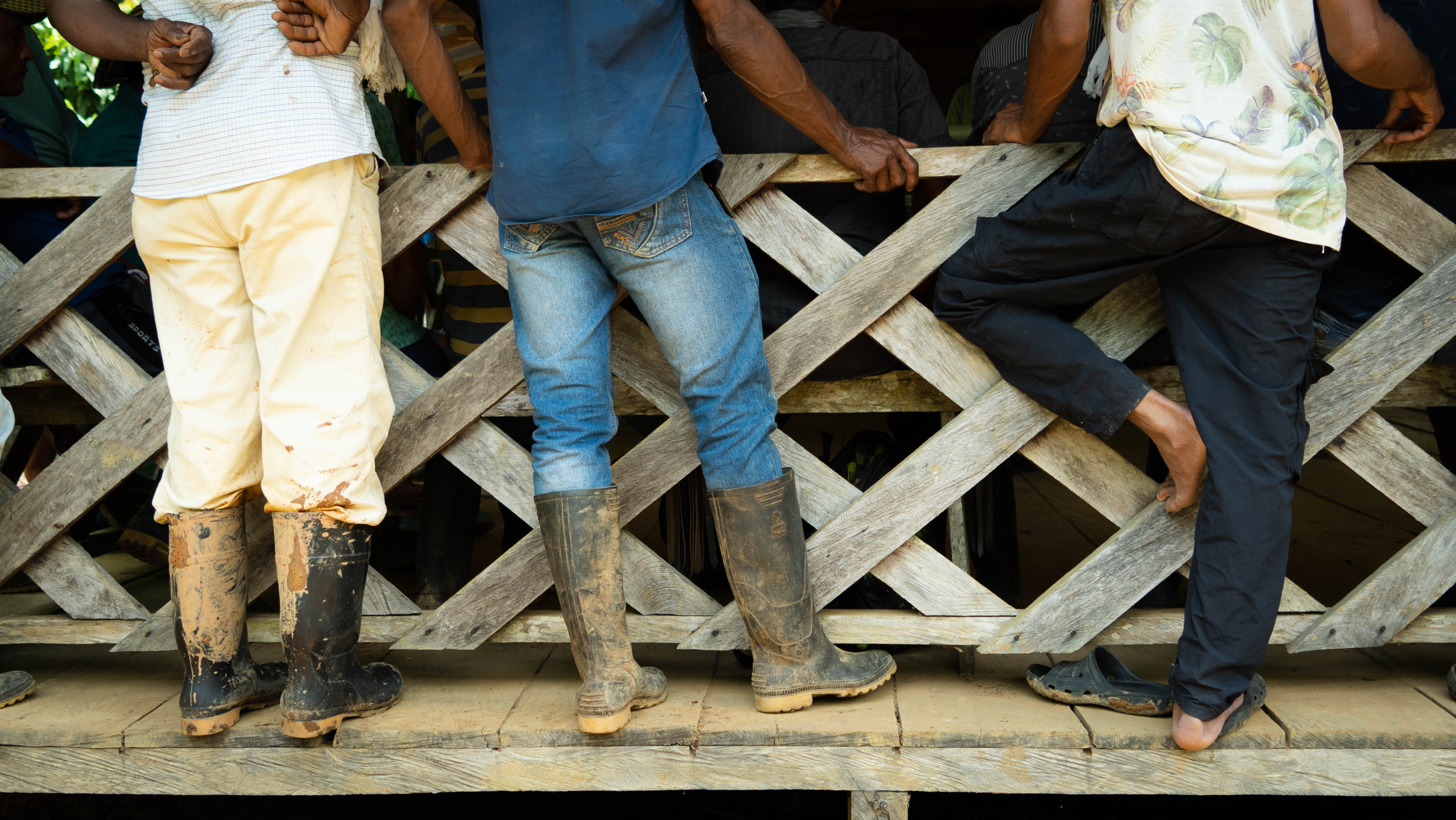 ¿Subsidios o empleo? Esto explica por qué la pobreza monetaria cayó a mínimos históricos