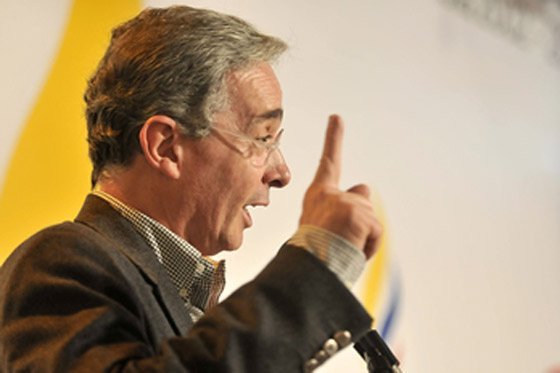 Uribe insistió en zonas de concentración para guerrilleros mientras se adelanta proceso de paz