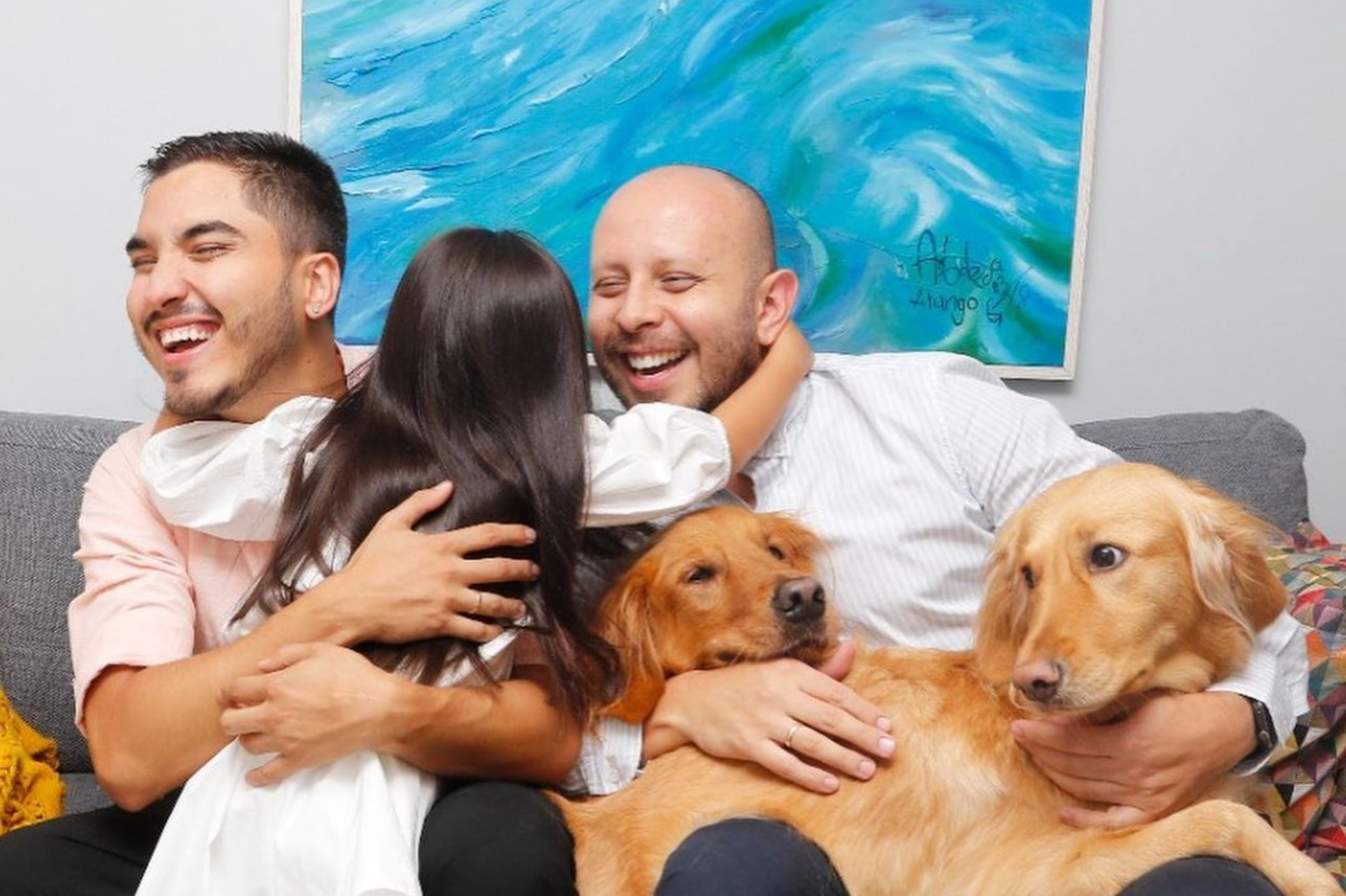 Juan, Gustavo y Dulce: una orgullosa familia homoparental