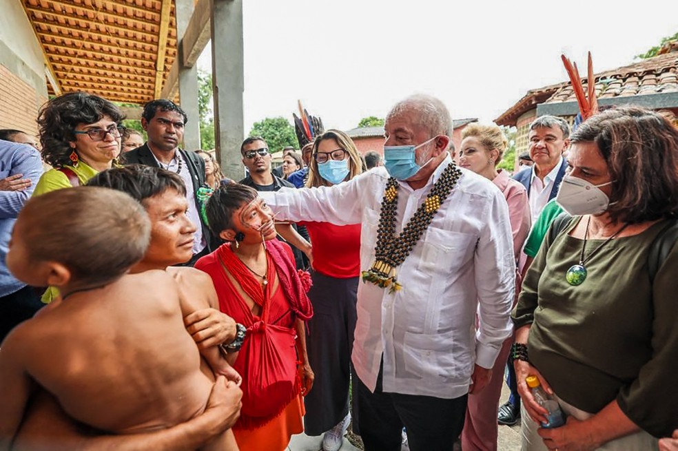 “Genocidio” de yanomamis en la Amazonia: Lula acusa a Bolsonaro