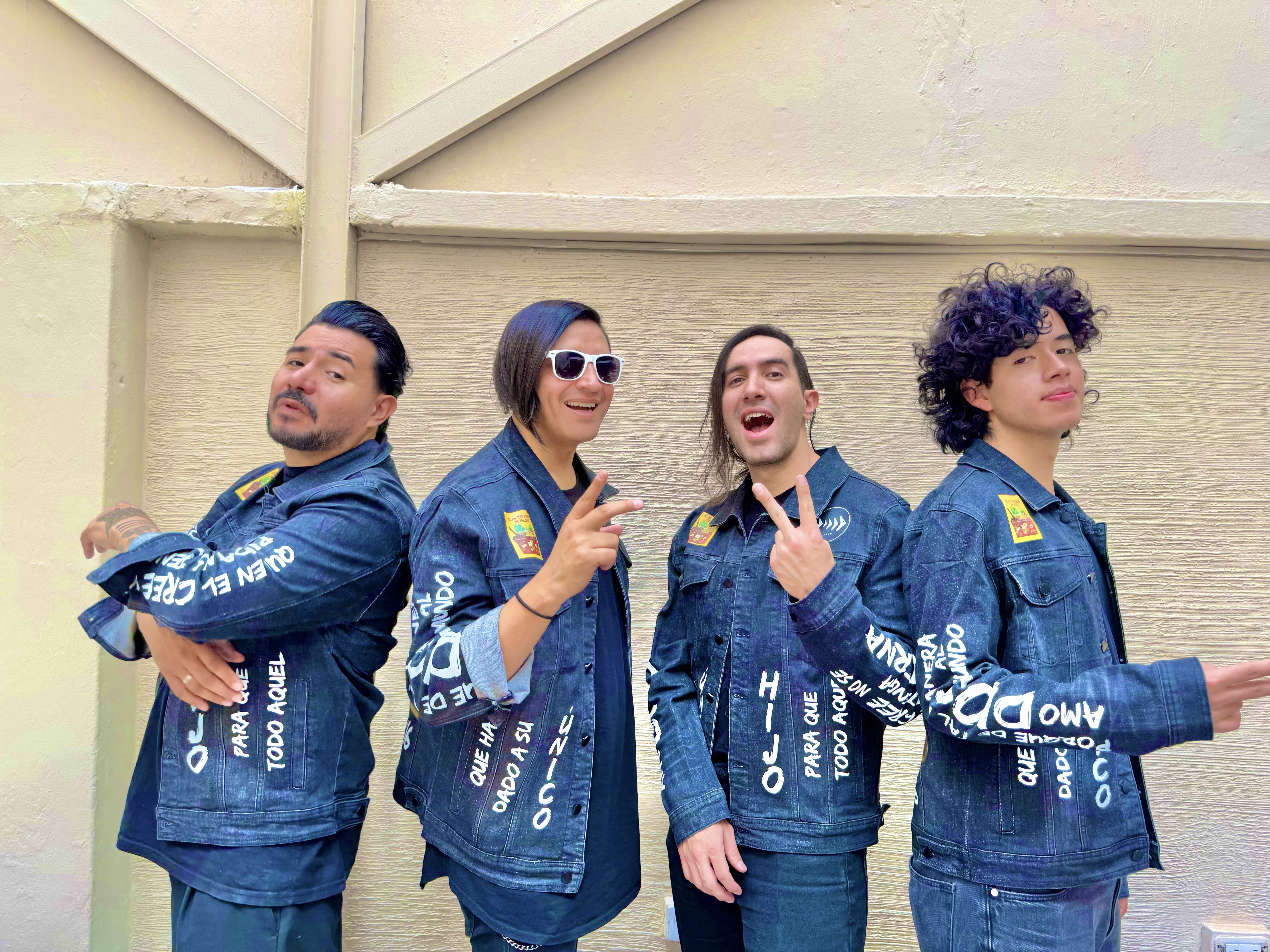 La banda de rock alternativo hará su debut en el Movistar Arena como parte del concierto "100% Rolos", un evento que reunirá a las agrupaciones nacidas y formadas en la capital que han marcado a varias generaciones.