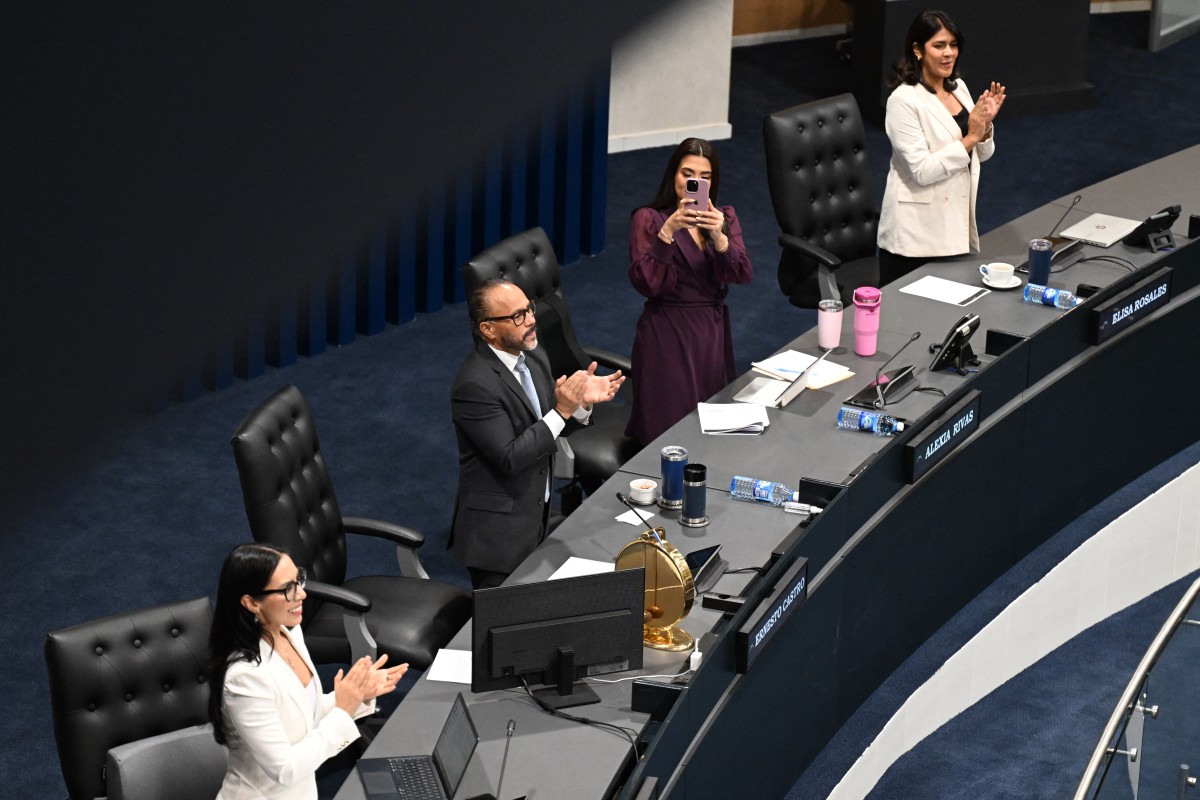 El Salvador aprueba prisión perpetua a menores criminales