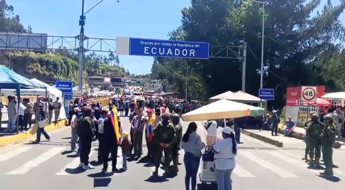 Se completan 12 días del paro en Rumichaca: siguen temores por afectaciones de los aranceles