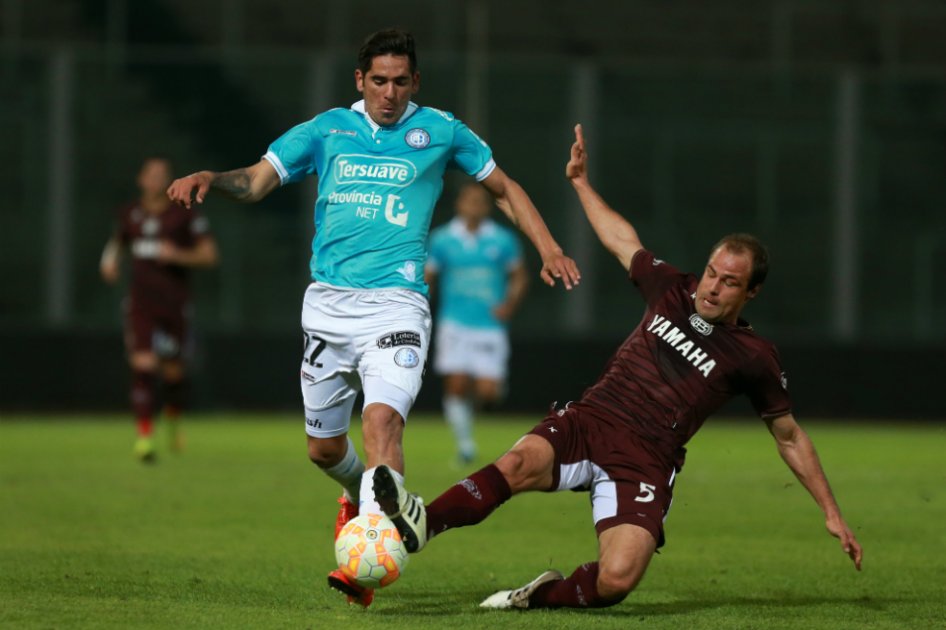 Belgrano y Lanús empatan 1-1 en duelo argentino por la Sudamericana