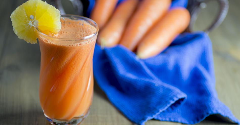 Fortalece tus venas con este jugo antibiótico
