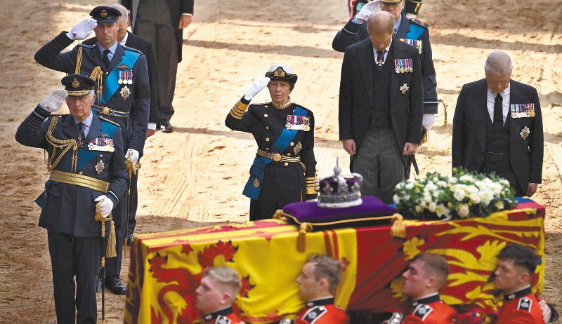 Reino Unido conmemora el primer aniversario de la muerte de Isabel II