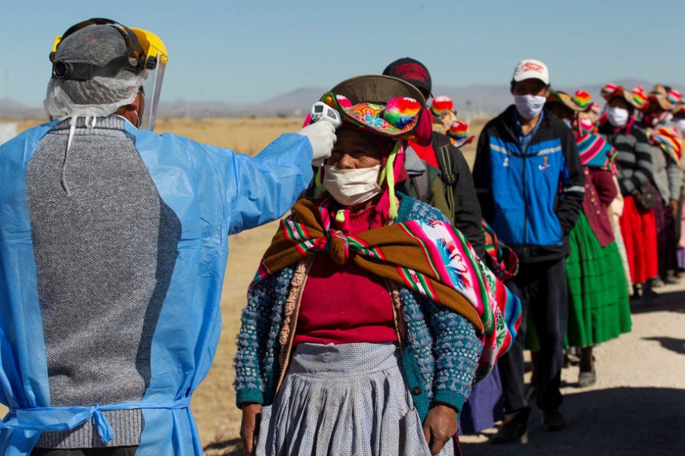 Bolivia le apuesta al dióxido de cloro contra el Covid-19 aunque no sirva para nada