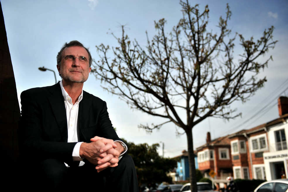 «Bogotá necesita metro y planificación en vivienda social»