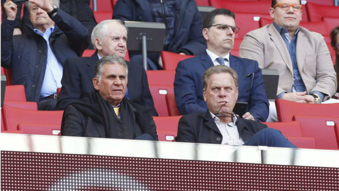 Sigue la gira de Queiroz: vio a Bacca y Arias en Madrid